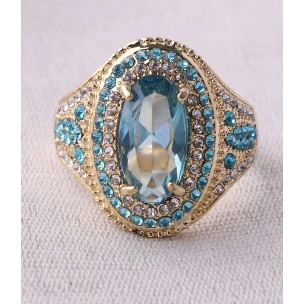 Gold Tone Blue Crystal Oval Statement Cocktail Ring Size 7 Boho Vintage Style